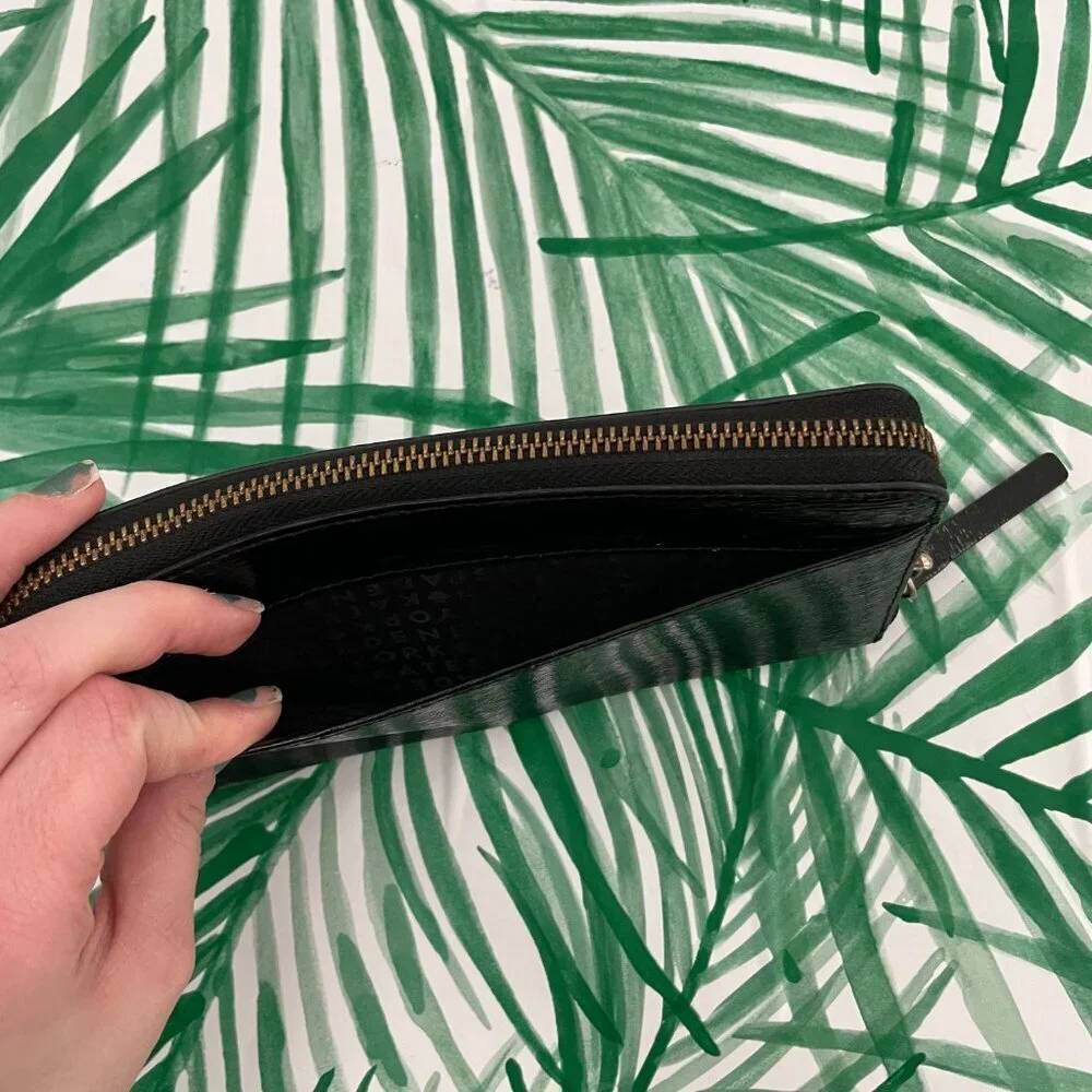 Kate Spade New York Bixby Place Neda Black Patent Leather Zip Around Wallet